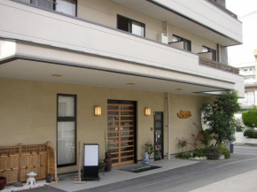 Гостиница Ryokan Kinsui  Куруме